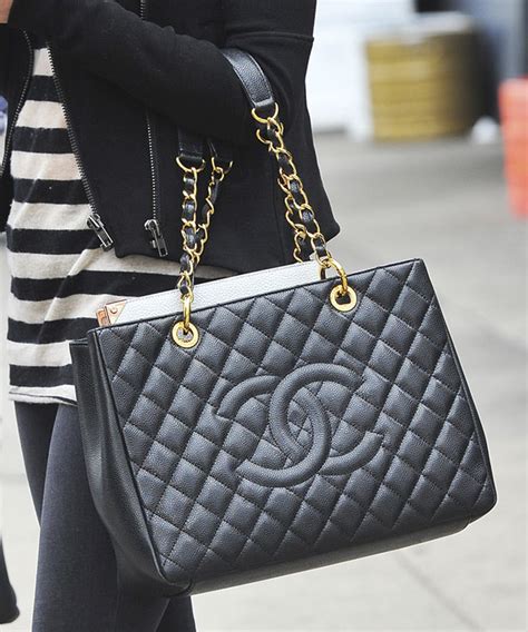 chanel grand tote shopping bag|chanel grand shopping tote discontinued.